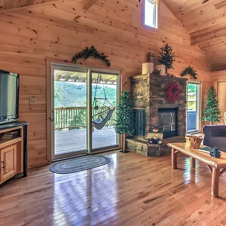 Private Sevierville Cabin With Mountain Views And Loft Esterno foto
