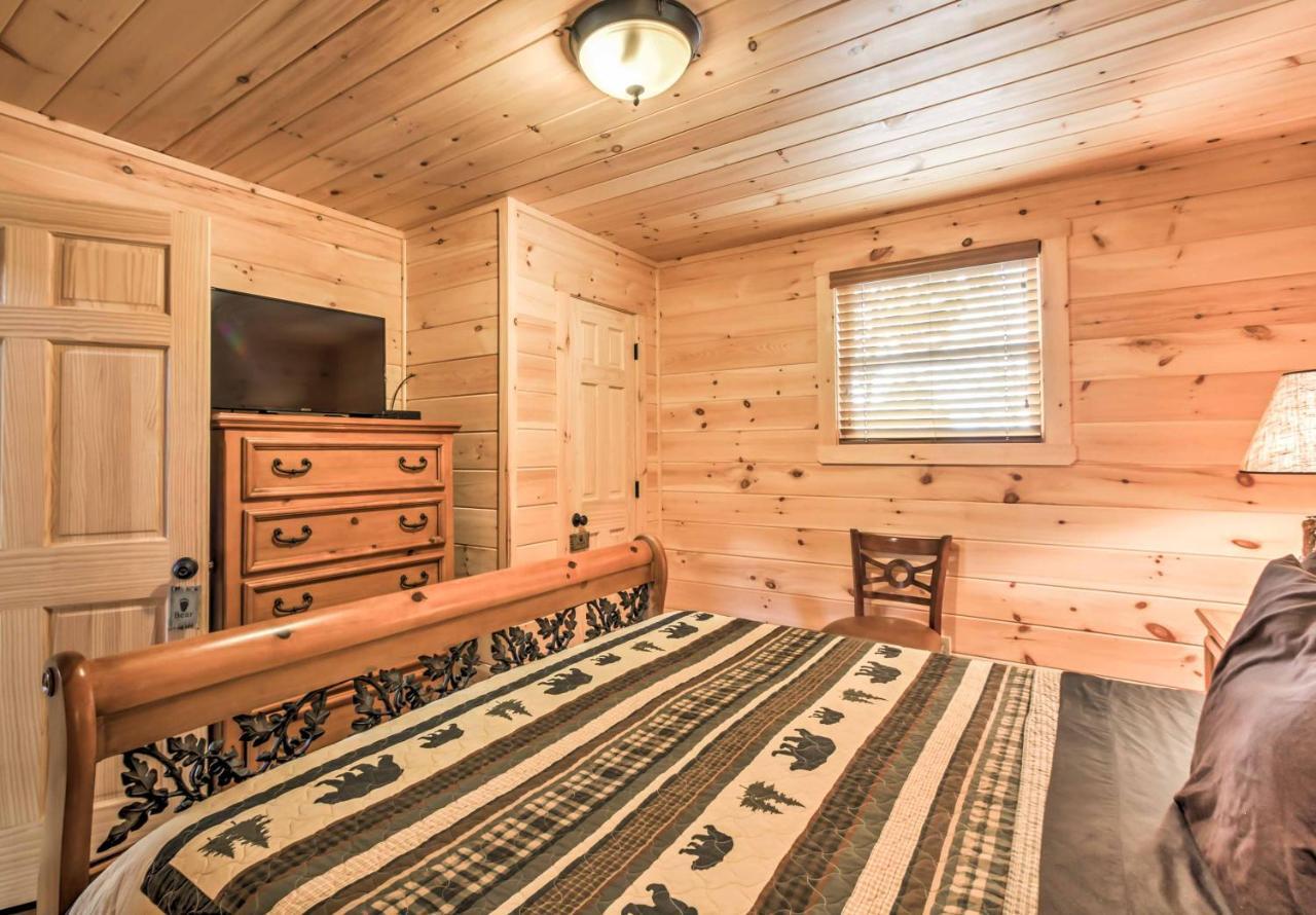 Private With Mountain Views And Loft Hébergement de vacances