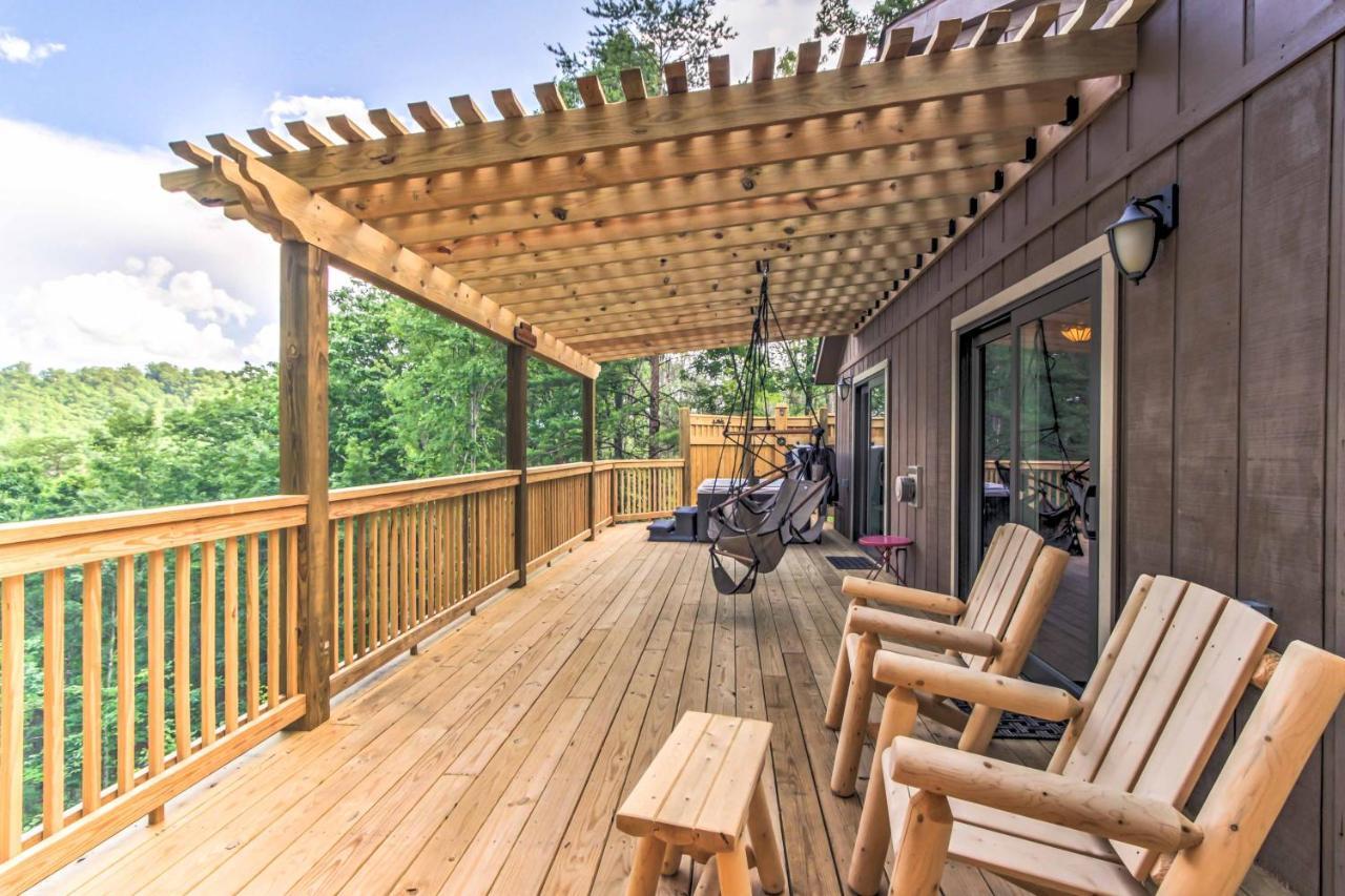 Private With Mountain Views And Loft Sevierville